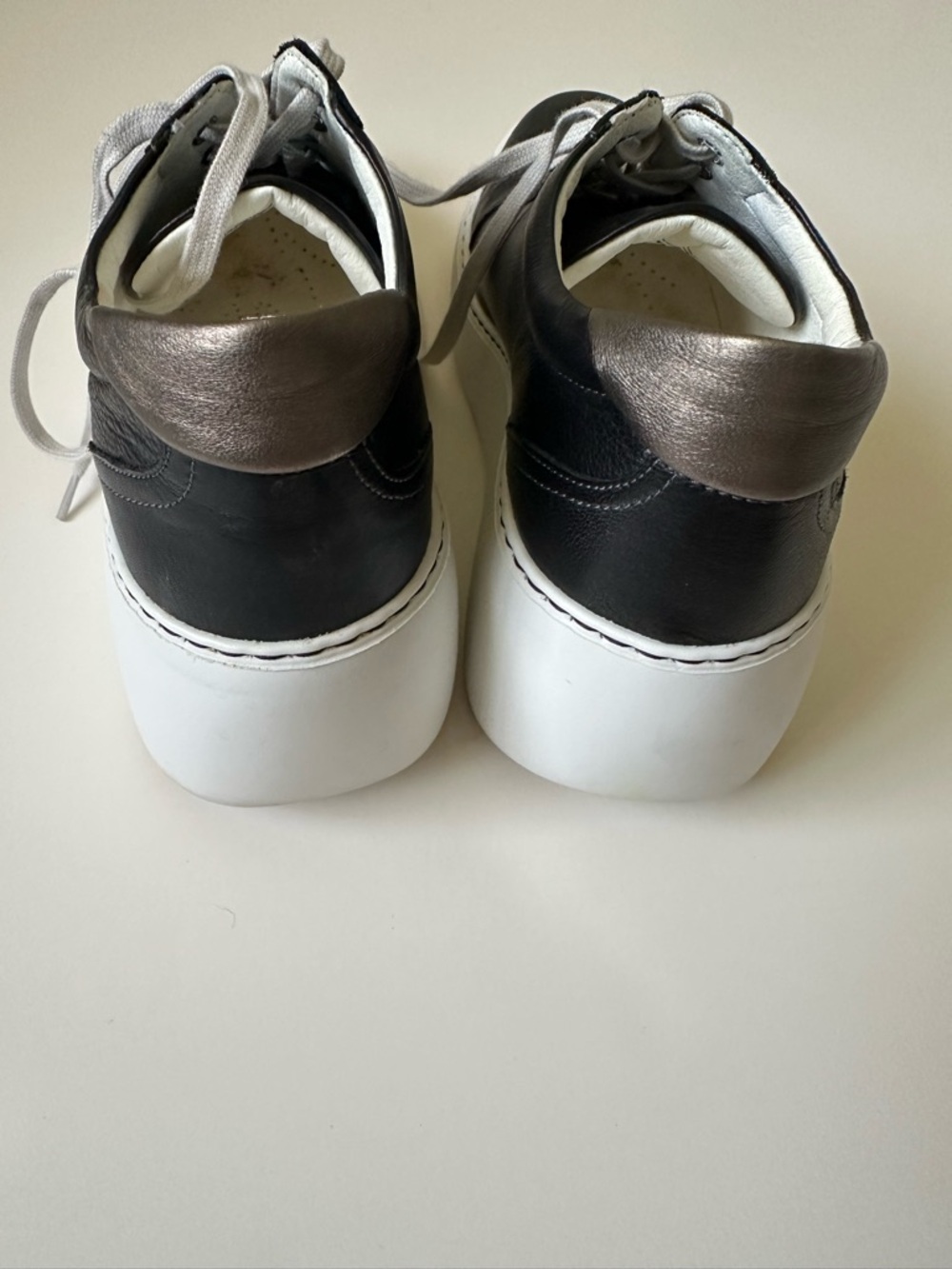 Fly London Black Leather White Wedge/ Platform Fashion Sneakers~41/US 10-10.5 - Picture 6 of 8